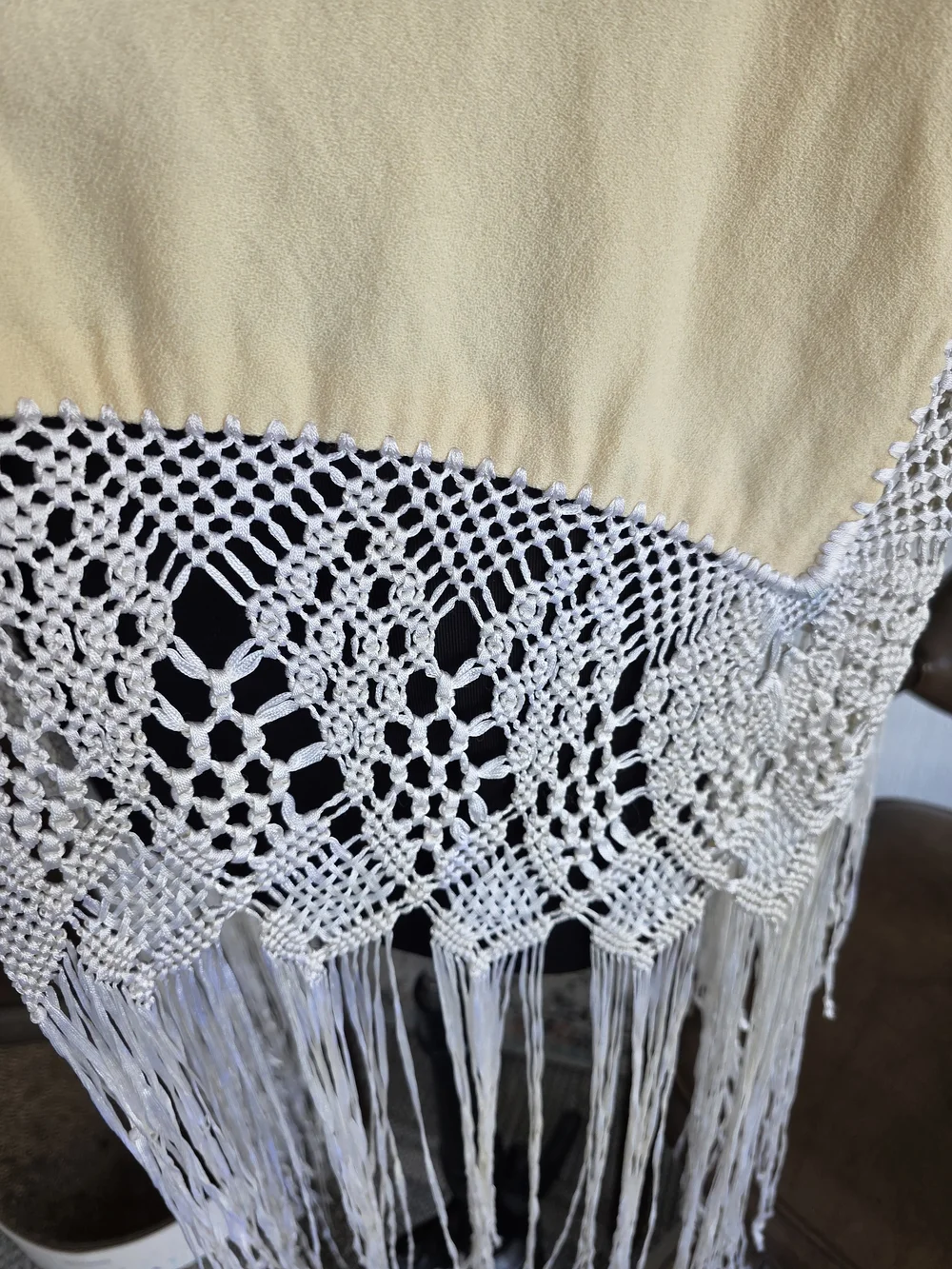 Vintage 70s Dramatic Fringe Wrap Boho Hippie Cream Shawl with White Fringe